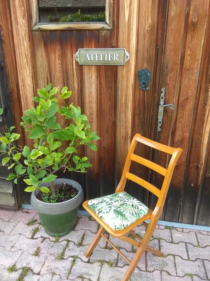 Chaise pliante scandinave, après